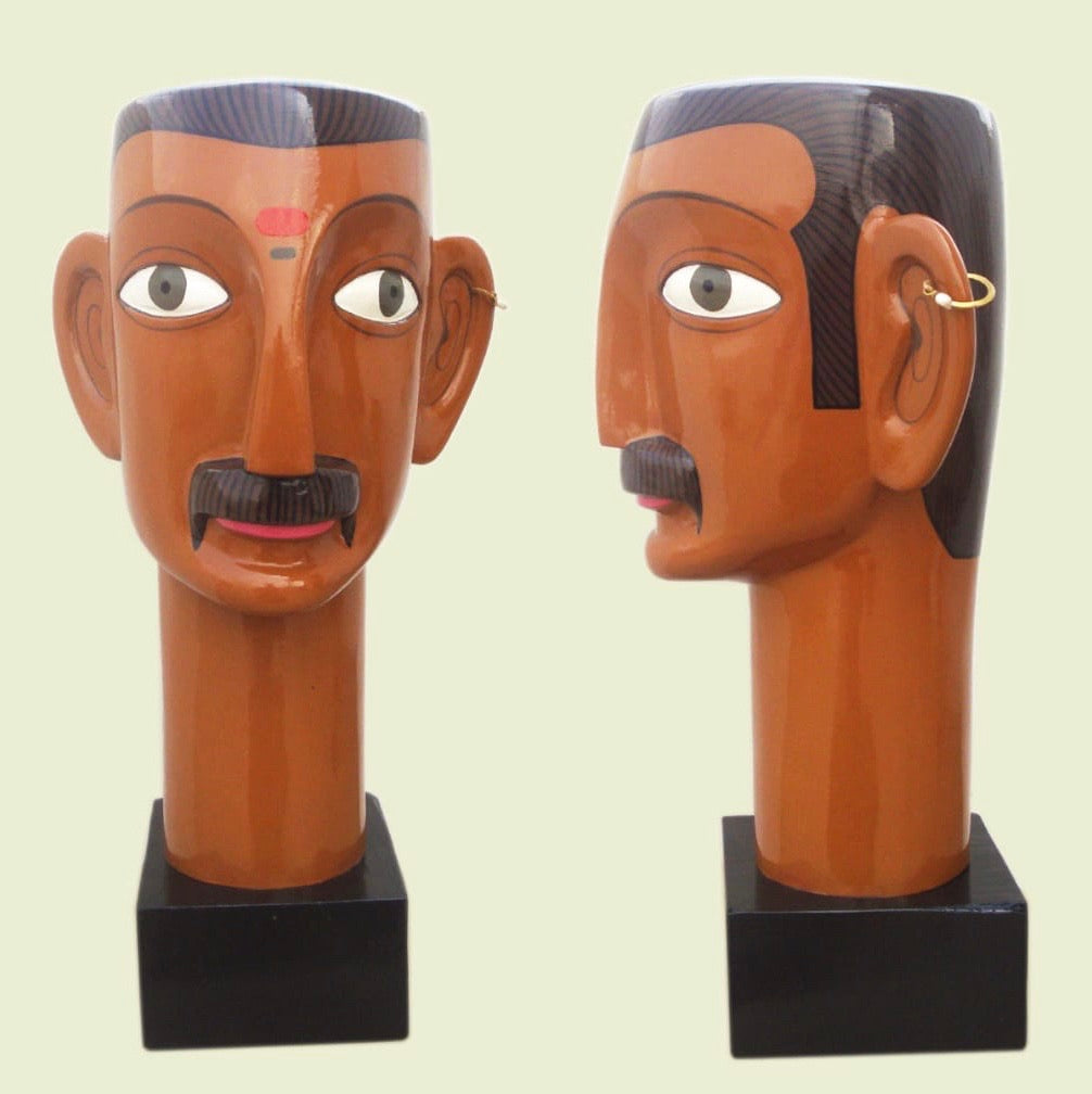 Couple Sculpture (Set of 2)